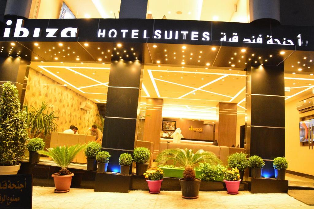 Ibiza Hotel - image 2