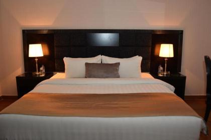 Tilal Almadina Hotel & Suites - image 4