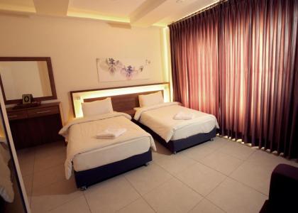 Lujain Hotel Suites - image 17
