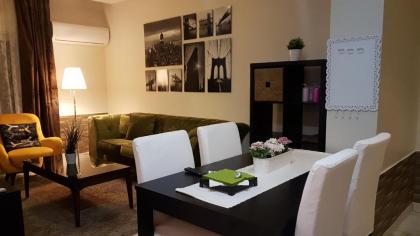 Shmeisani Cozy Apartment - image 11