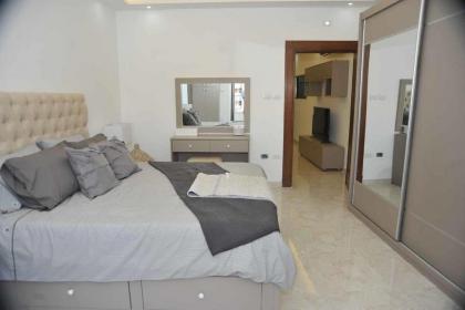 Amazing one Bedroom Apartment in Amman Elwebdah 7 - image 20