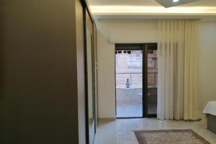 Amazing one Bedroom Apartment in Amman Elwebdah 5 - image 12