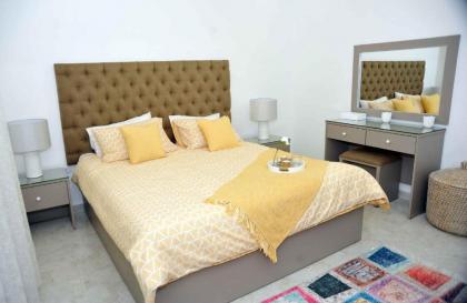 Amazing one Bedroom Apartment in Amman Elwebdah 12 - image 18