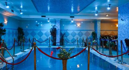 Al Thuraya Hotel - image 27