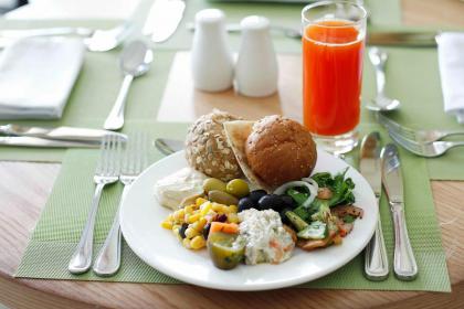 Meneur Hotel - image 26