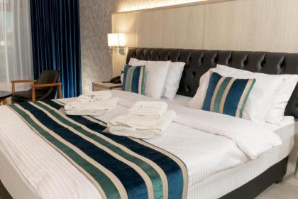 Nishan Hotel - image 26