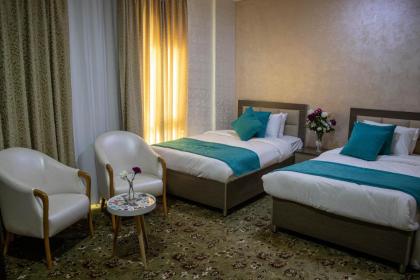 The Castle Hotel - image 21