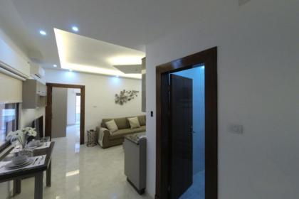 Executive Apartments - image 30