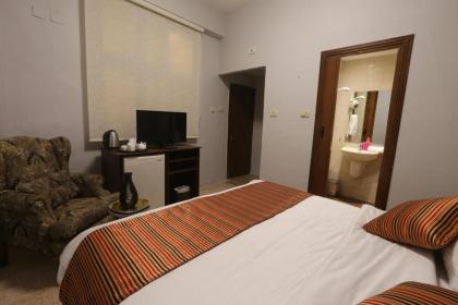 Riviera Hotel - image 26
