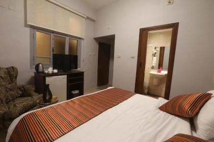 Riviera Hotel - image 27