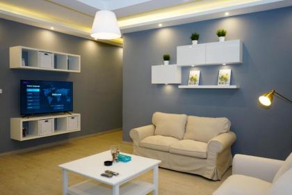 Elite Corner Apartment - image 30