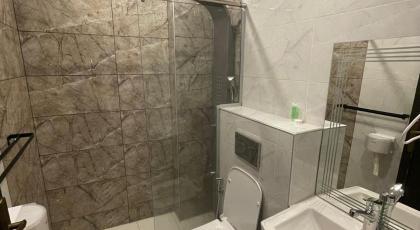 Golden Hotel  - image 28