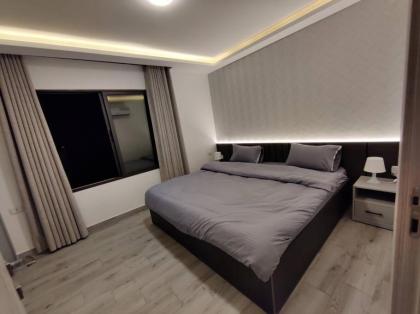 45m luxury room royal view near all services - image 25