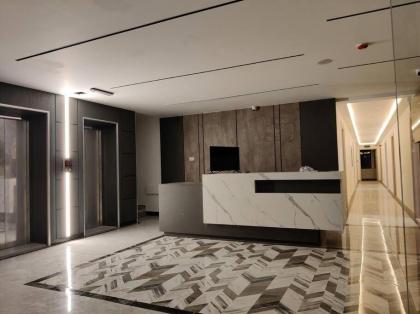 45m luxury room royal view near all services - image 29