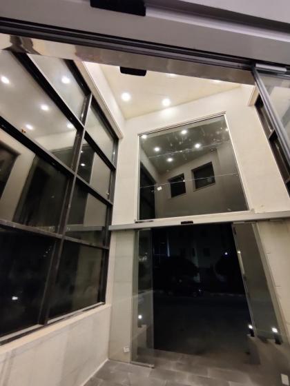 44m luxury room near downtown and all services - image 25