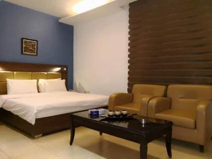 7 Days Hotel - image 21