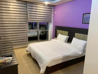 7 Days Hotel - image 29