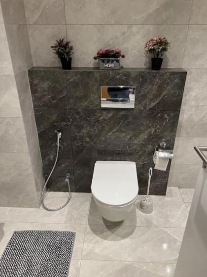 Modern studio in the heart of Amman - image 21