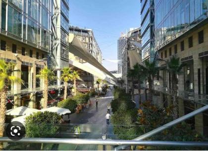 Modern studio in the heart of Amman - image 23