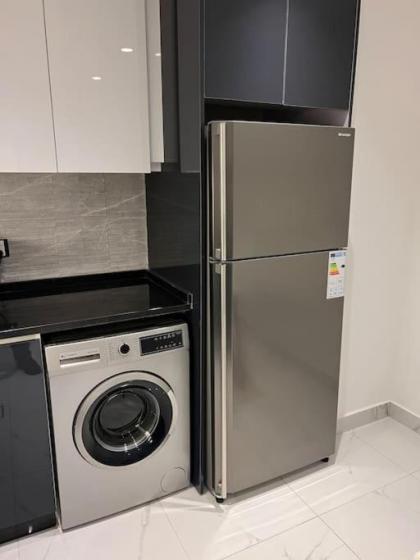 Modern studio in the heart of Amman - image 25