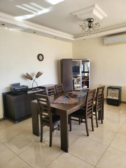 Superb 2 Bed in middle of Amman - image 22