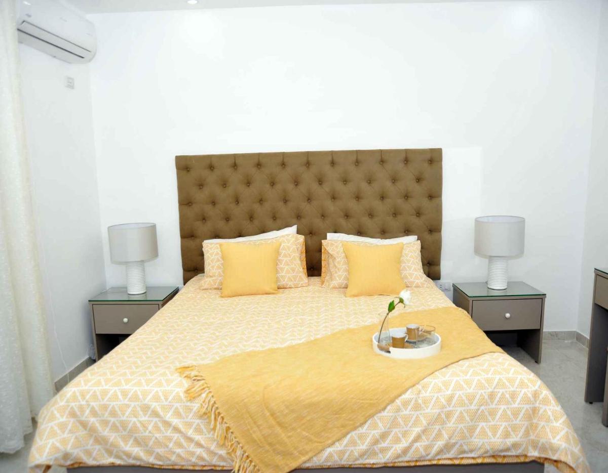 One bedroom apartments - main image
