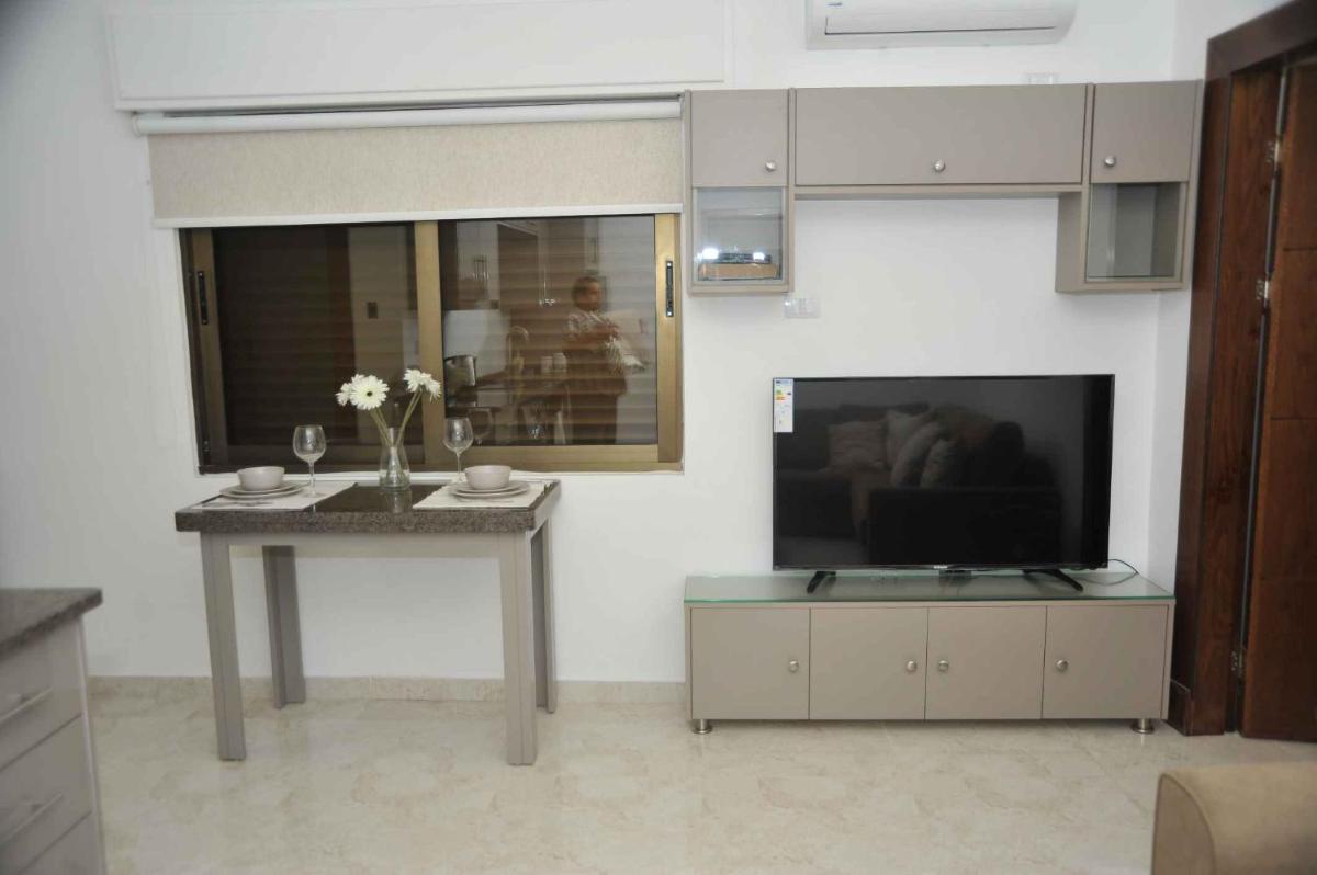 One bedroom apartments - image 4