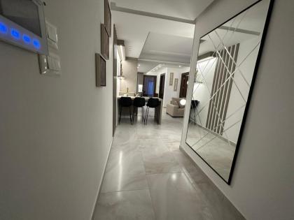 Brand New luxury 2 B Apartment - image 24