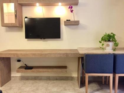 Royal Luxury Amman Central Apartments - image 26