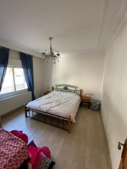 Dair Ghbar Lovely 3-Bedroom with Free parking! - image 25